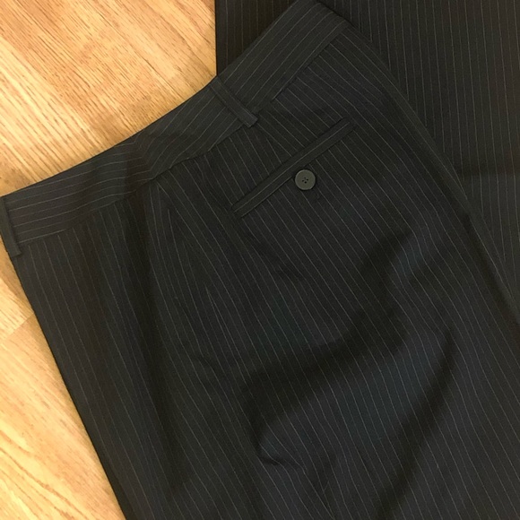 AK ANNE KLEIN black trouser yellow pinstripes - Picture 2 of 4